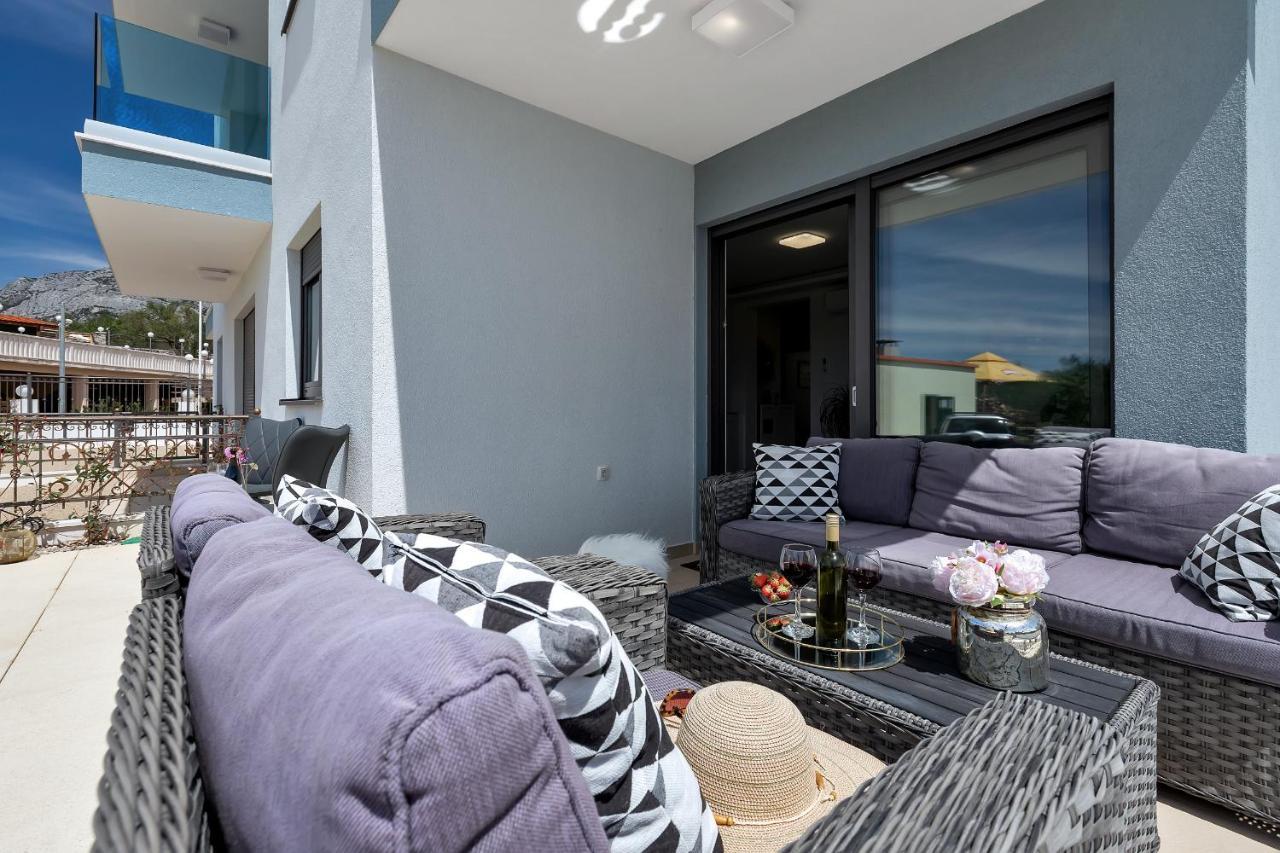Luxury Promajna Beach Apartment Luaran gambar