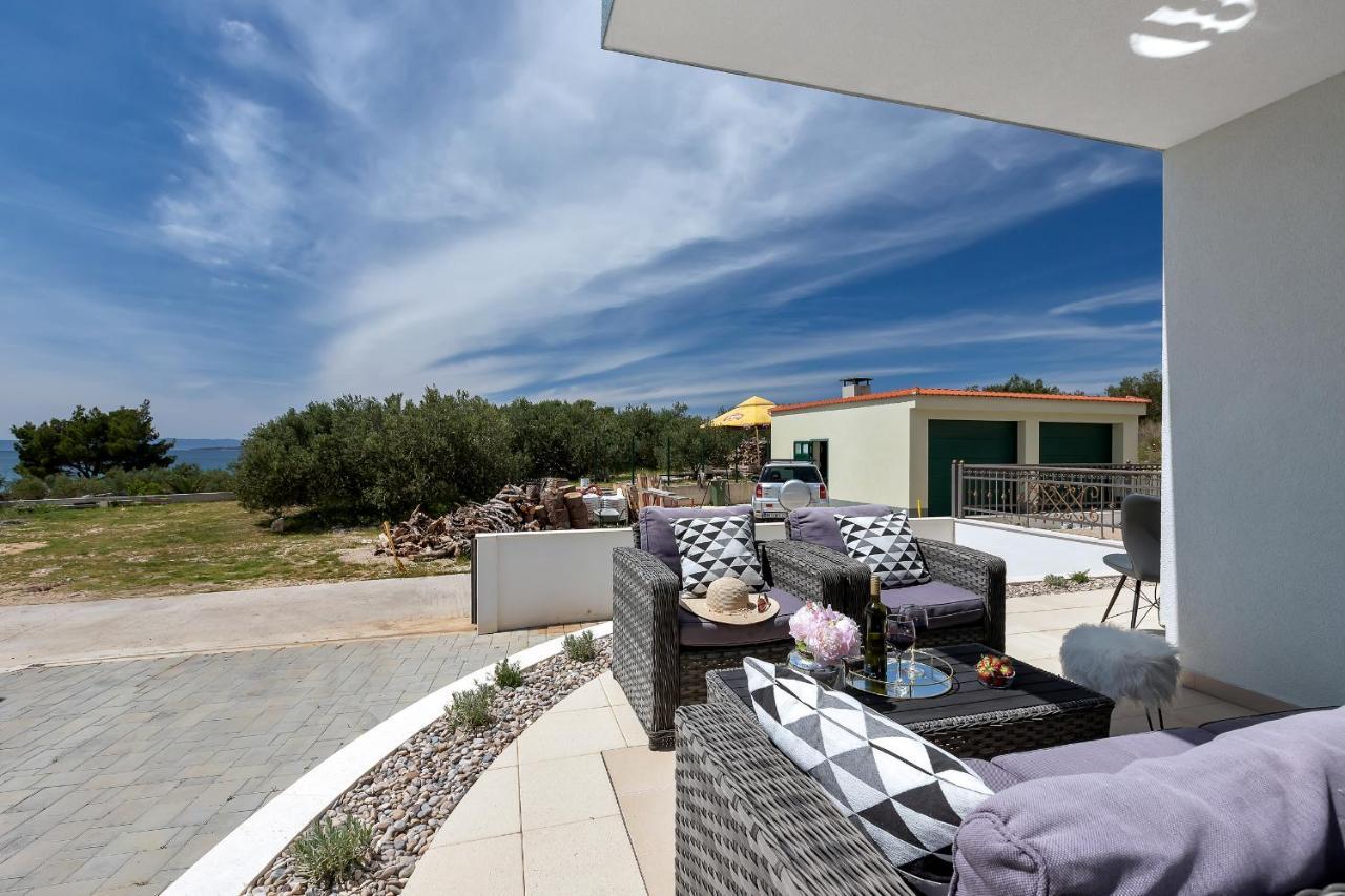 Luxury Promajna Beach Apartment Luaran gambar